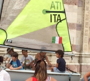 3ww333