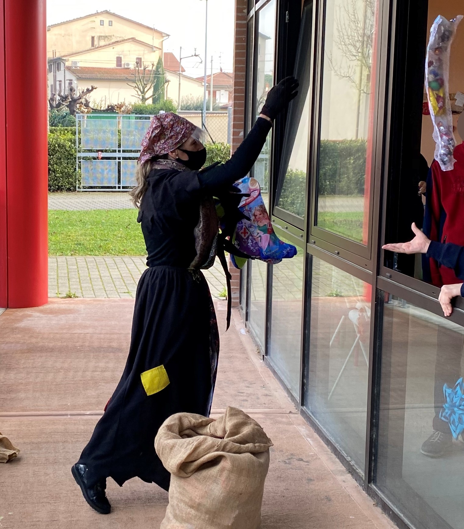 Befana lancia Calza